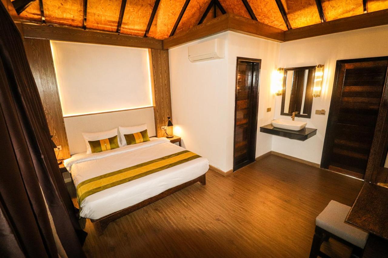 Good Time Relax Resort Kampot Buitenkant foto