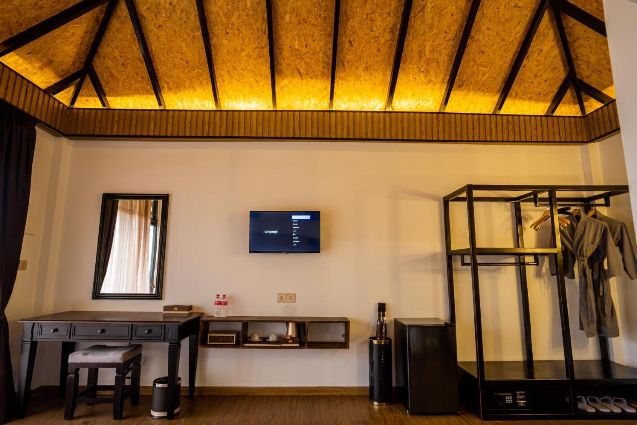 Good Time Relax Resort Kampot Buitenkant foto