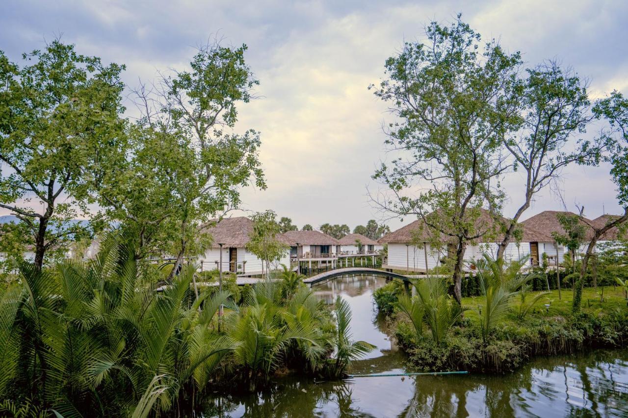 Good Time Relax Resort Kampot Buitenkant foto