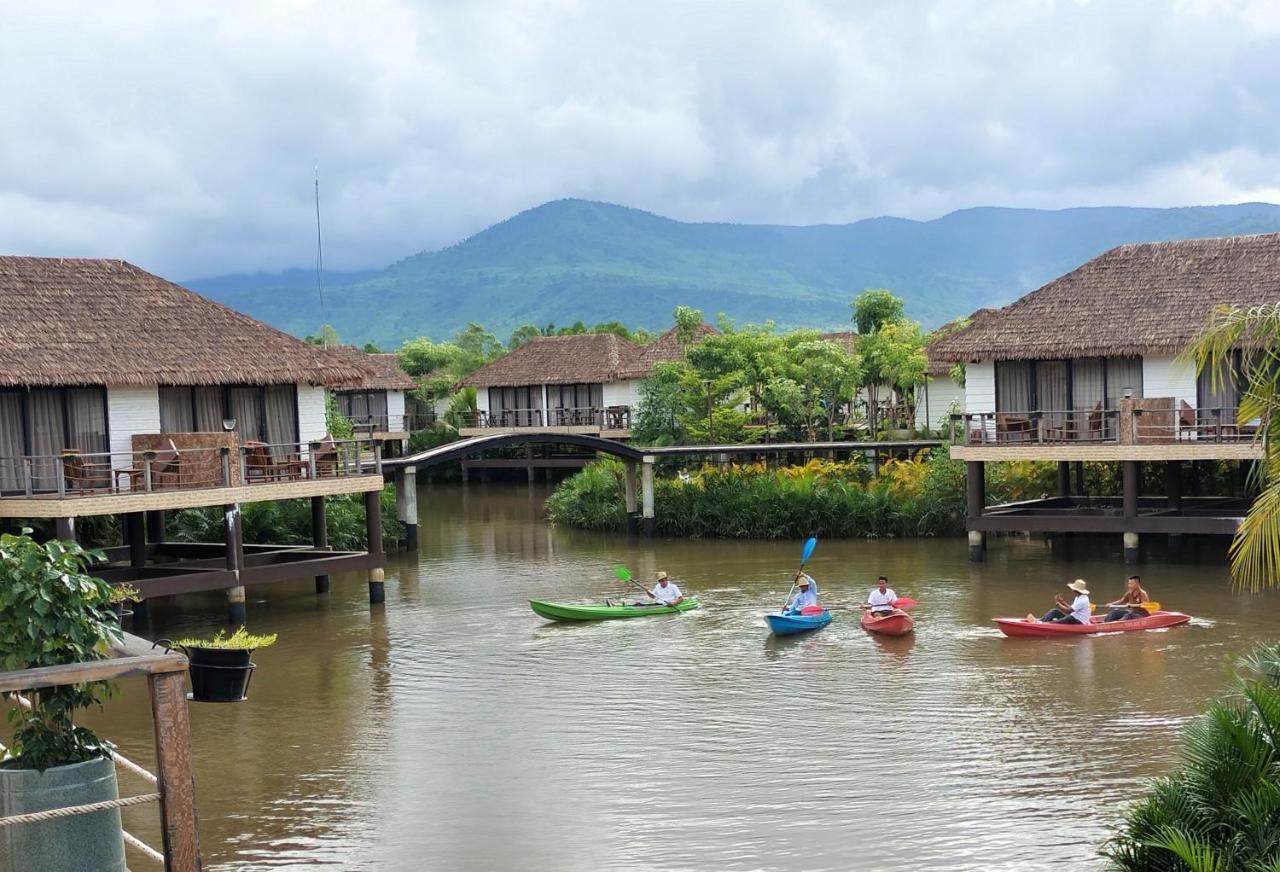 Good Time Relax Resort Kampot Buitenkant foto